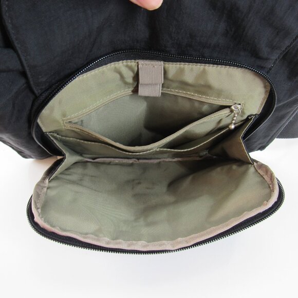 Baggallini Black Angled Crossbody Bag Interior/Exterior Pockets Nylon Strap - Picture 5 of 7